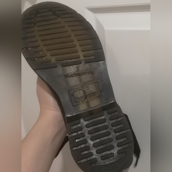 Dr. Martens Triumph 1914 Leather Floral Lace Up Combat Boots Woman's Size 6 - Picture 3 of 6